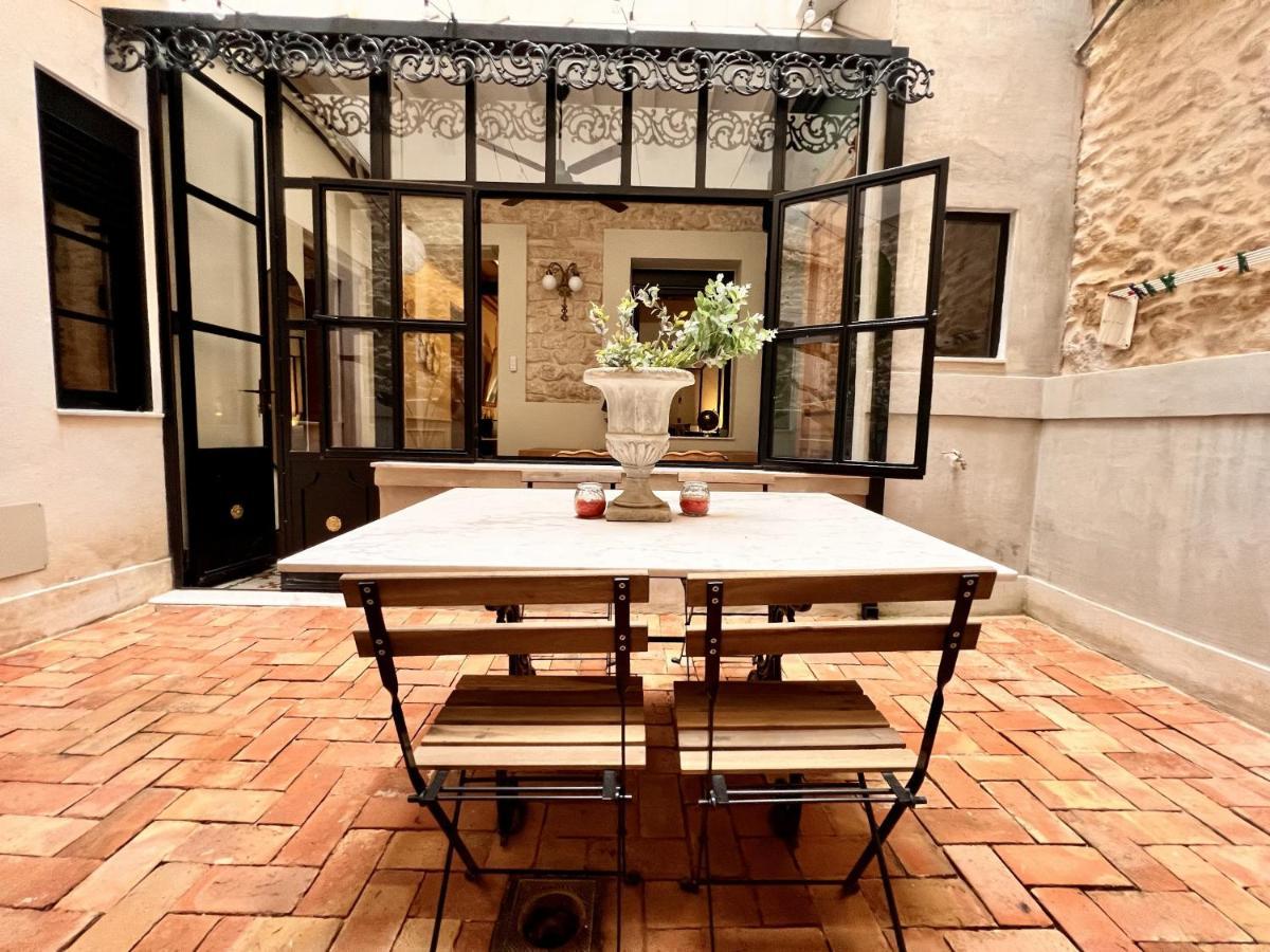 A Charming Stand And Stay Flat In لقنت المظهر الخارجي الصورة